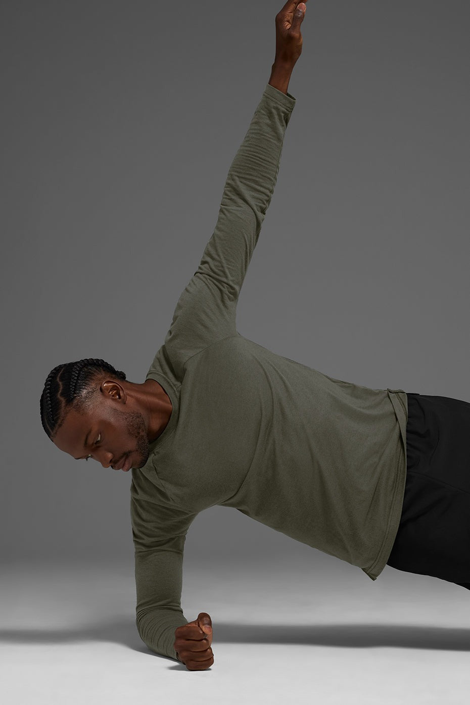 Triumph Long Sleeve Tee - Stealth Green