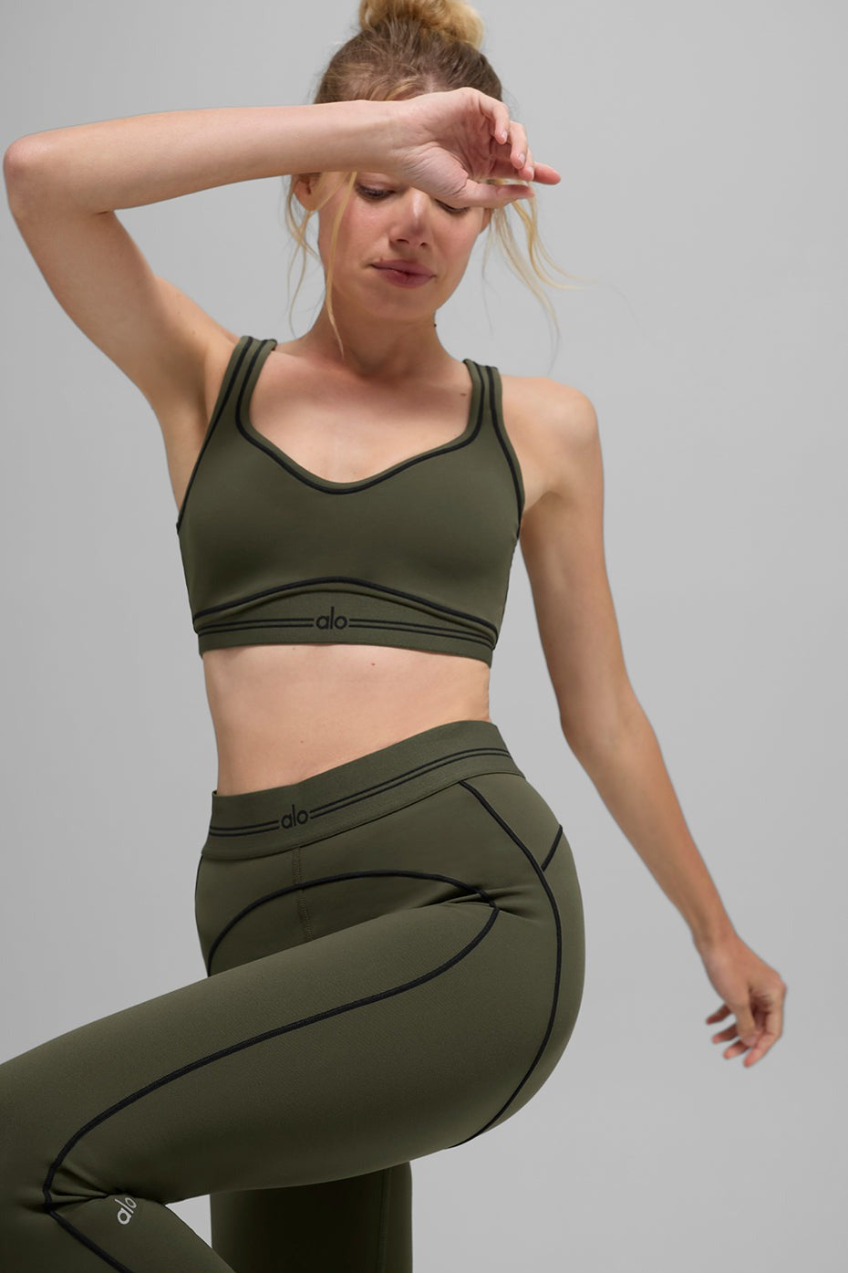 Airbrush Heart Throb Bra - Green Olive/Black